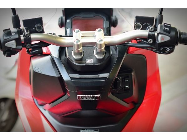 ADV 150 2020 สีแดงดำ scooter adventure รูปที่ 6